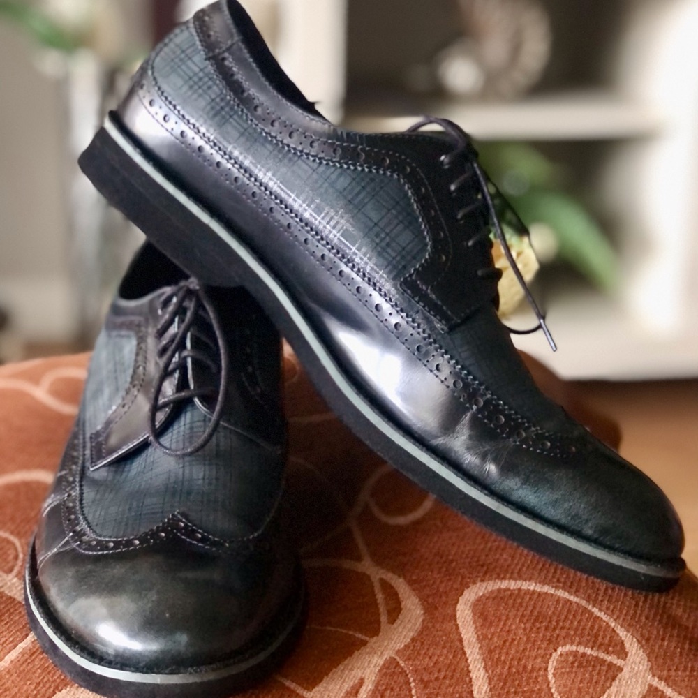 BUGATCHI Wingtip Lace-up Oxfords